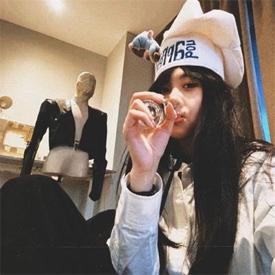 人类的故事 封面
